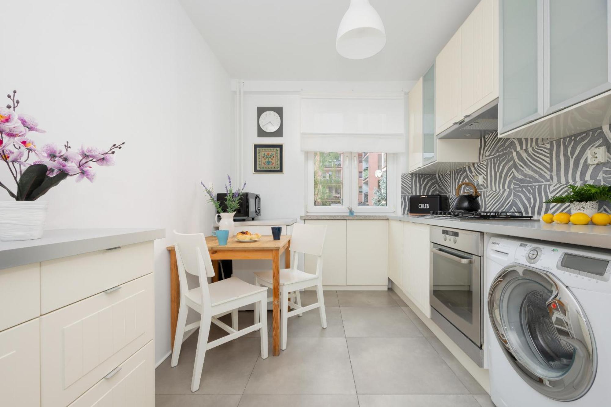 Appartement Okopowa Rodzinny Z Balkonem By Renters *